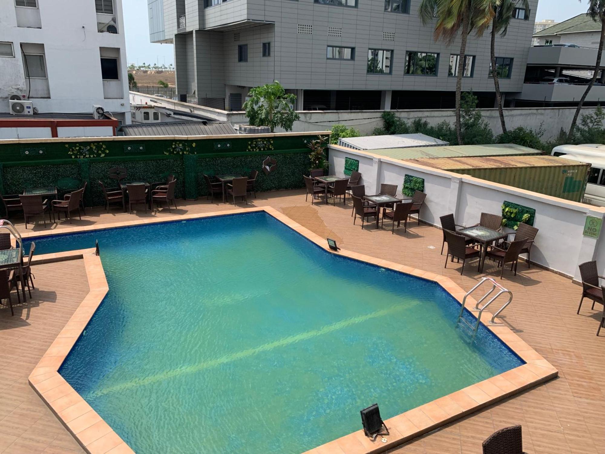 Presken Hotels @ Victoria Island Apese ภายนอก รูปภาพ